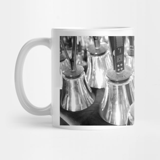 Black and White Handbells by wlotus